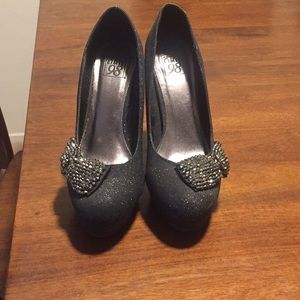 Sparkly Black Platform Heels W/ Beaded Bow
